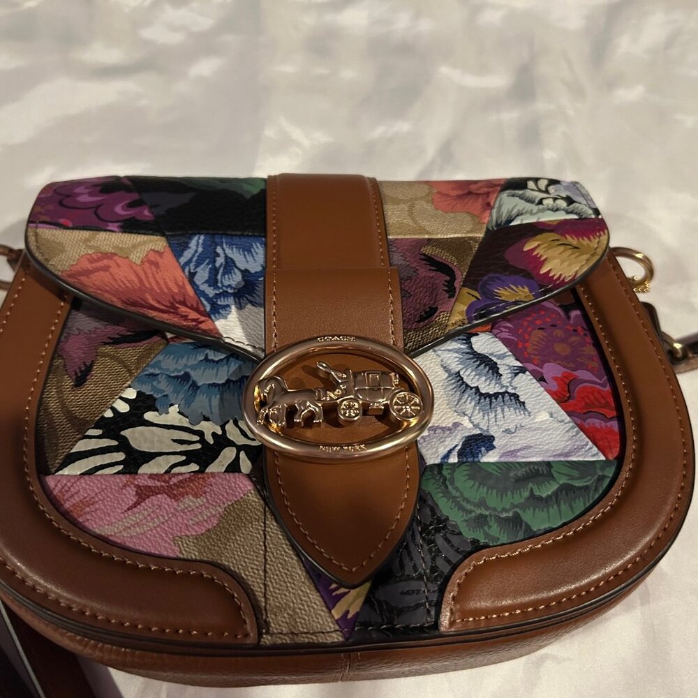 RARE!! Coach Georgie Saddle Bag With Patchwork Kaffe Fassett Print - Picture 3 of 13